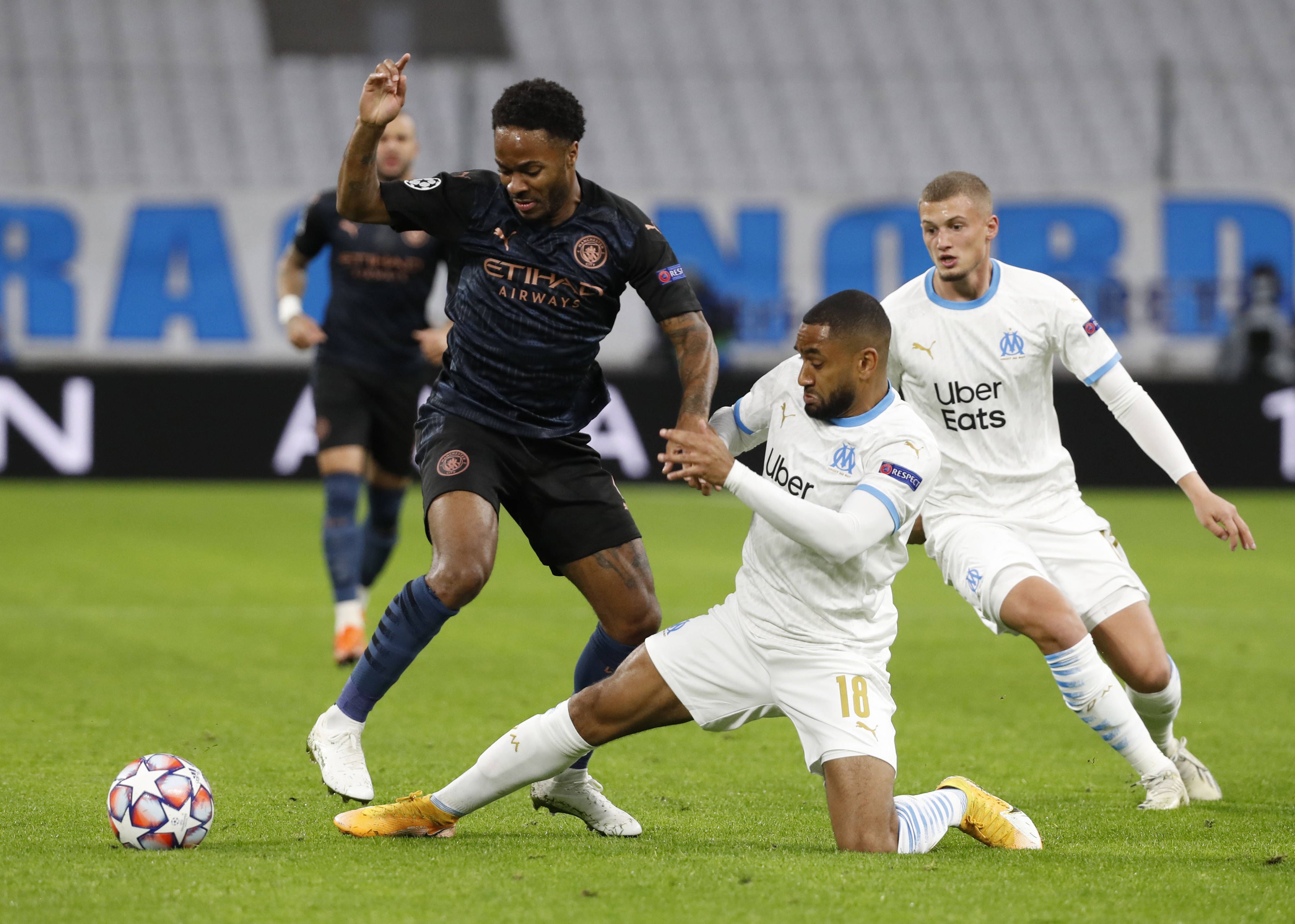 包含今晚巴黎圣日耳曼备战德国杯，伤情更新细节曝光，话题不断，赛程密集仍需轮换的词条-开云