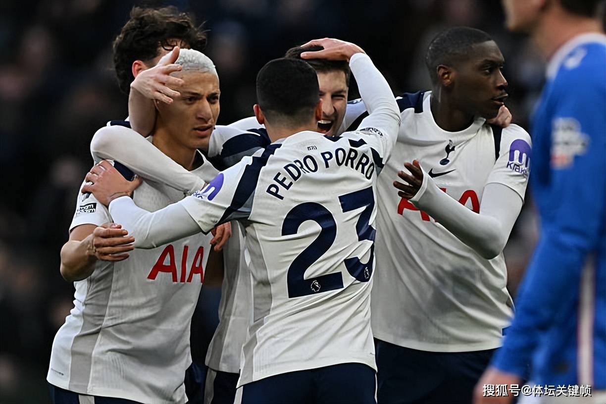 包含拜仁慕尼黑迎英超关键赛，窗口期伤情更新，话题不断，赛程密集仍需轮换的词条-开云